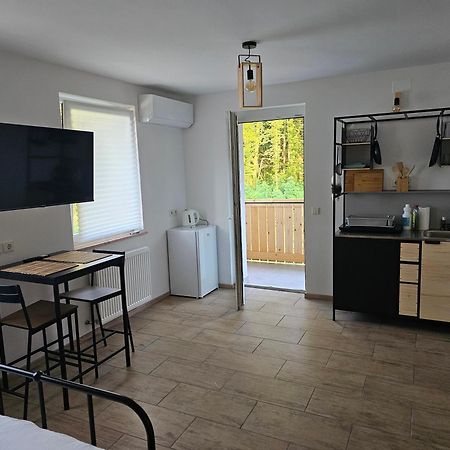 Grmac Apartments Naklo Bagian luar foto
